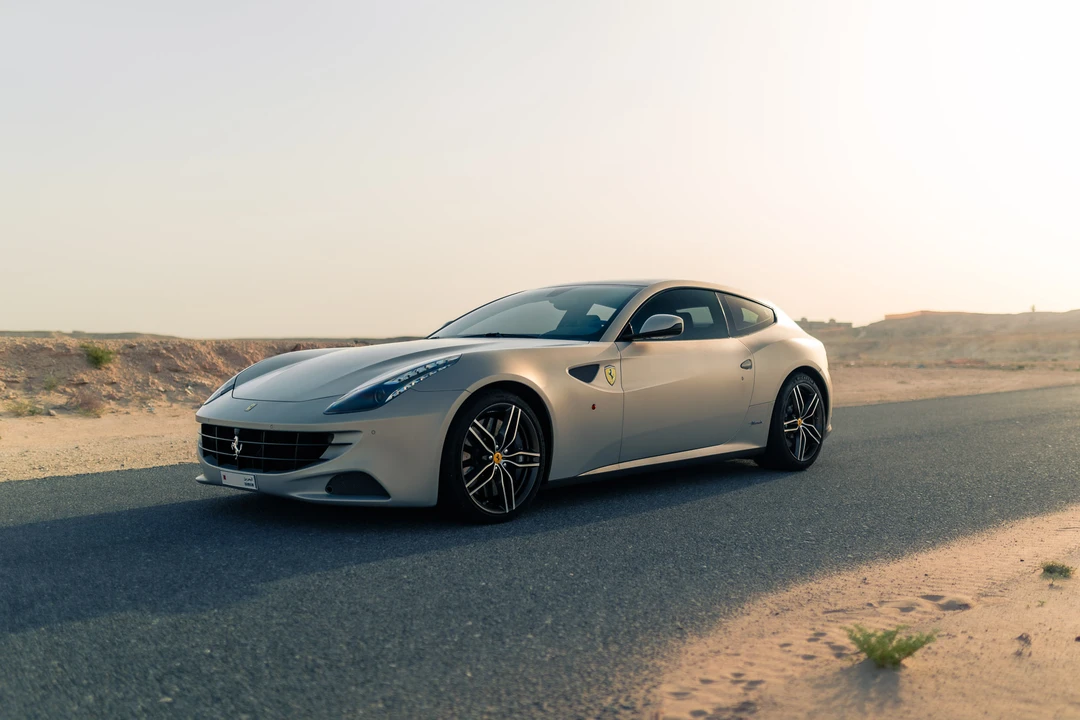 2015 Ferrari FF - Image 3 of 31
