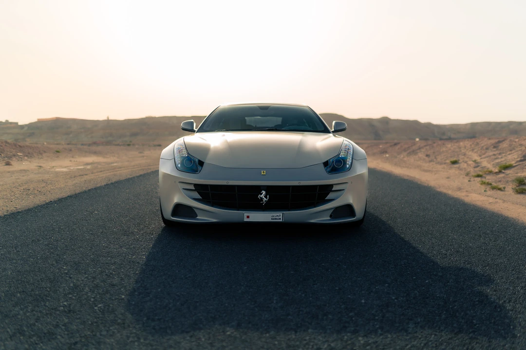 2015 Ferrari FF - Image 2 of 31