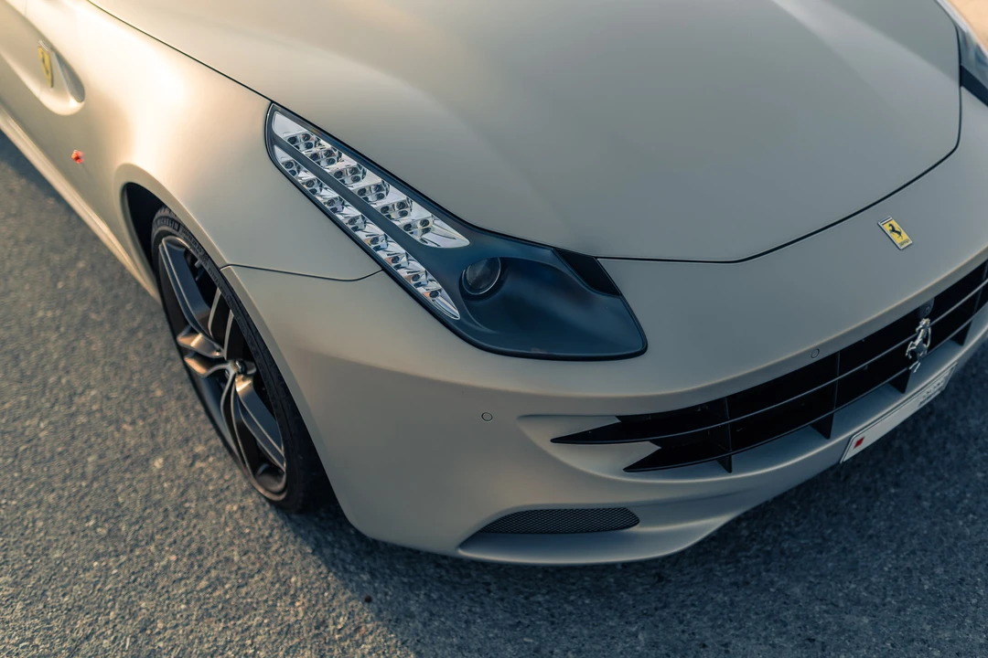2015 Ferrari FF - Image 21 of 31