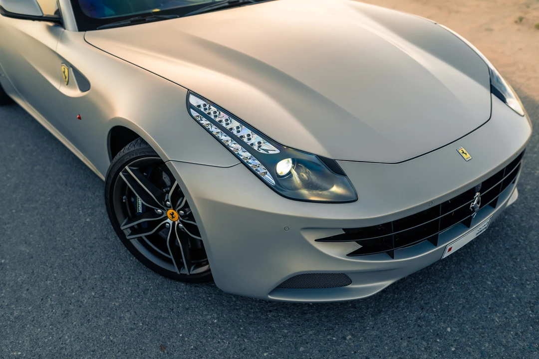 2015 Ferrari FF - Image 24 of 31