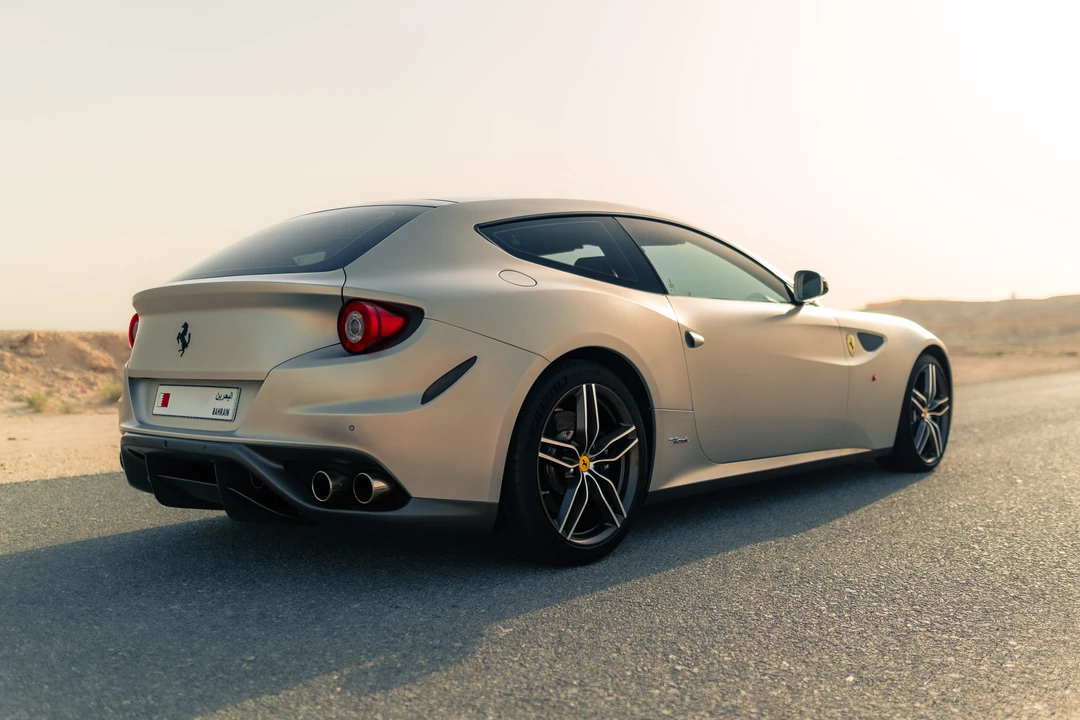 2015 Ferrari FF - Image 7 of 31