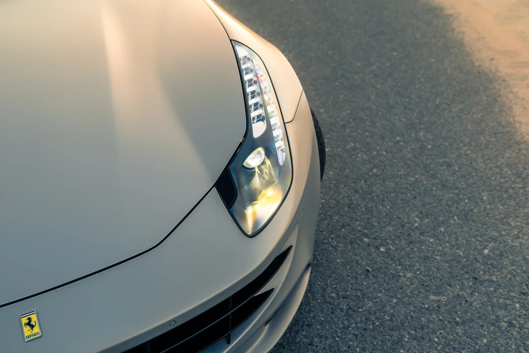2015 Ferrari FF - Image 16 of 31