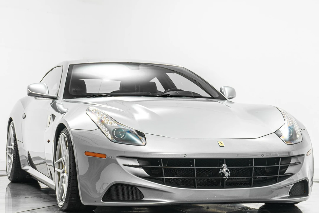 2015 Ferrari FF - Image 3 of 12