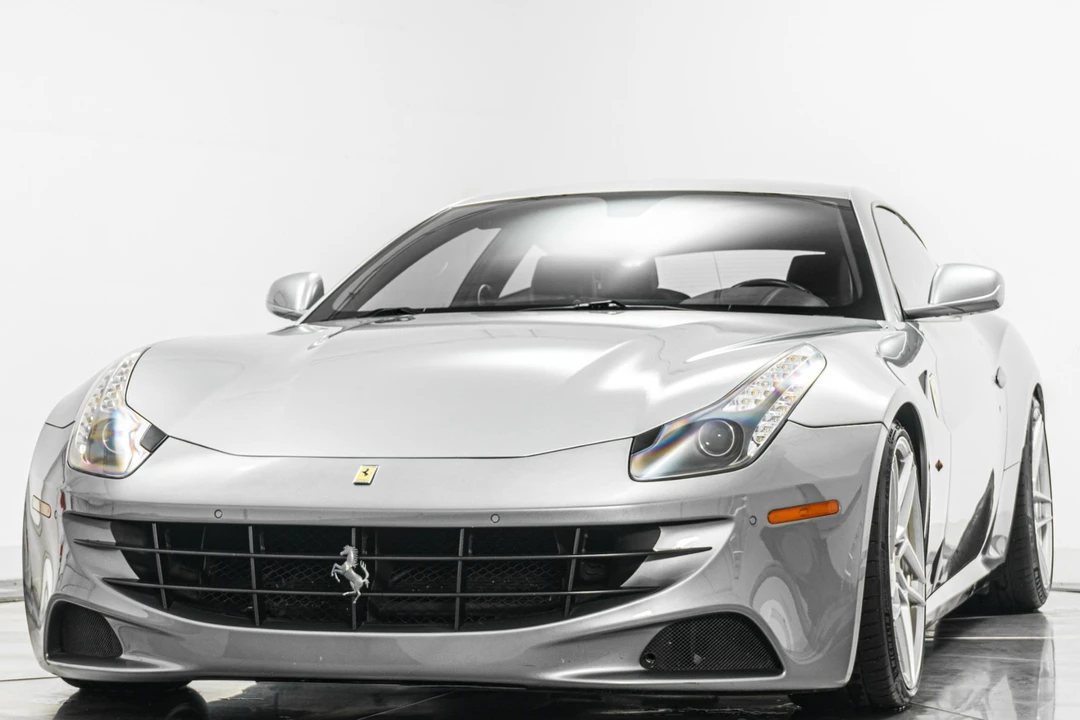 2015 Ferrari FF - Image 5 of 12