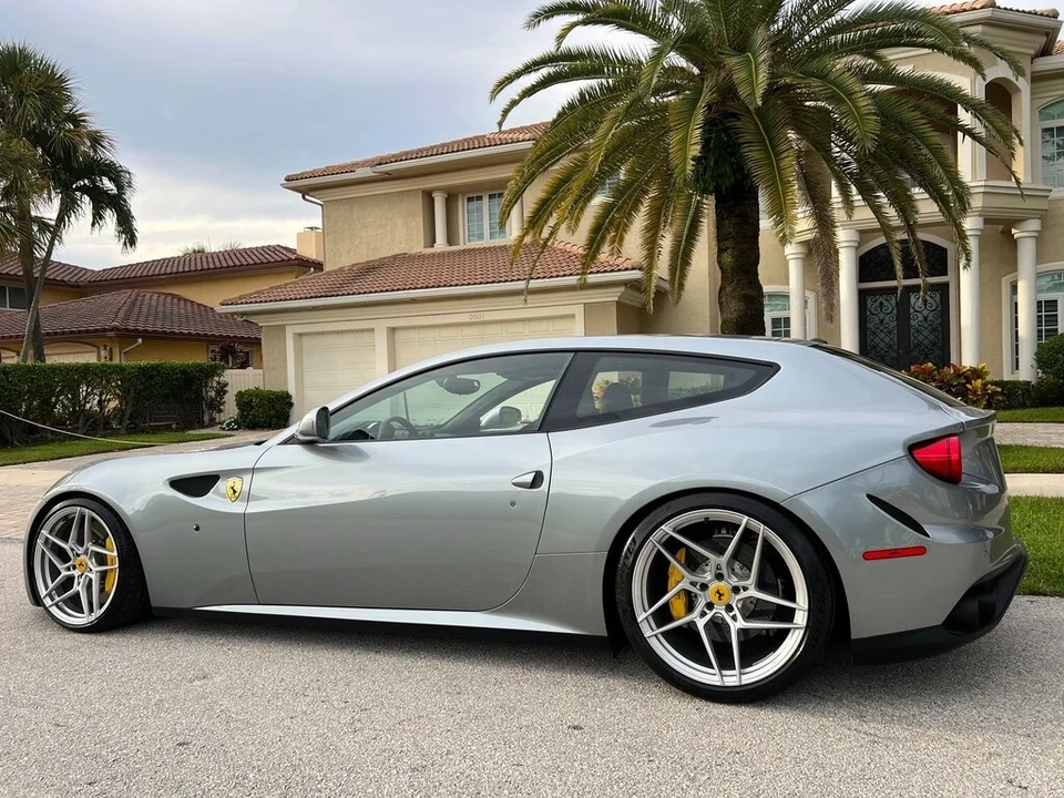 2015 Ferrari FF - Image 8 of 21