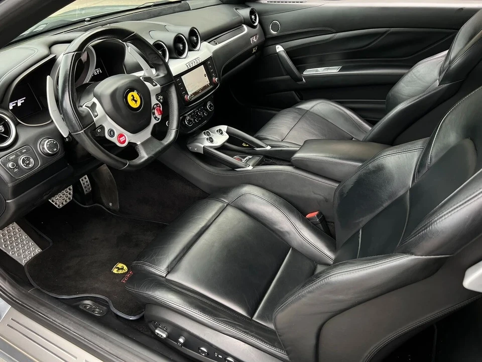 2015 Ferrari FF - Image 17 of 21