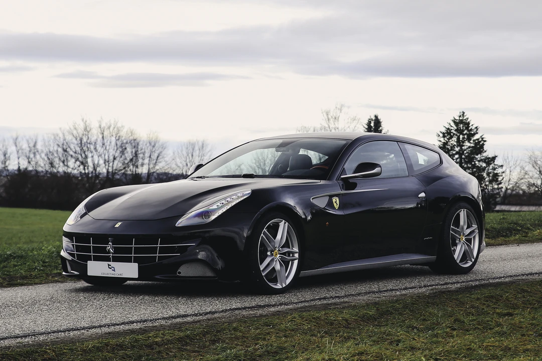 2015 Ferrari FF - Image 2 of 31