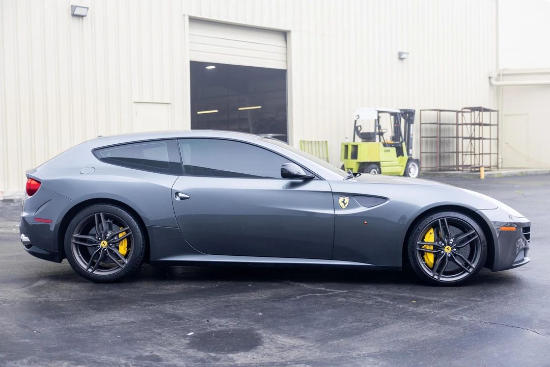 2015 Ferrari FF - Image 3 of 31