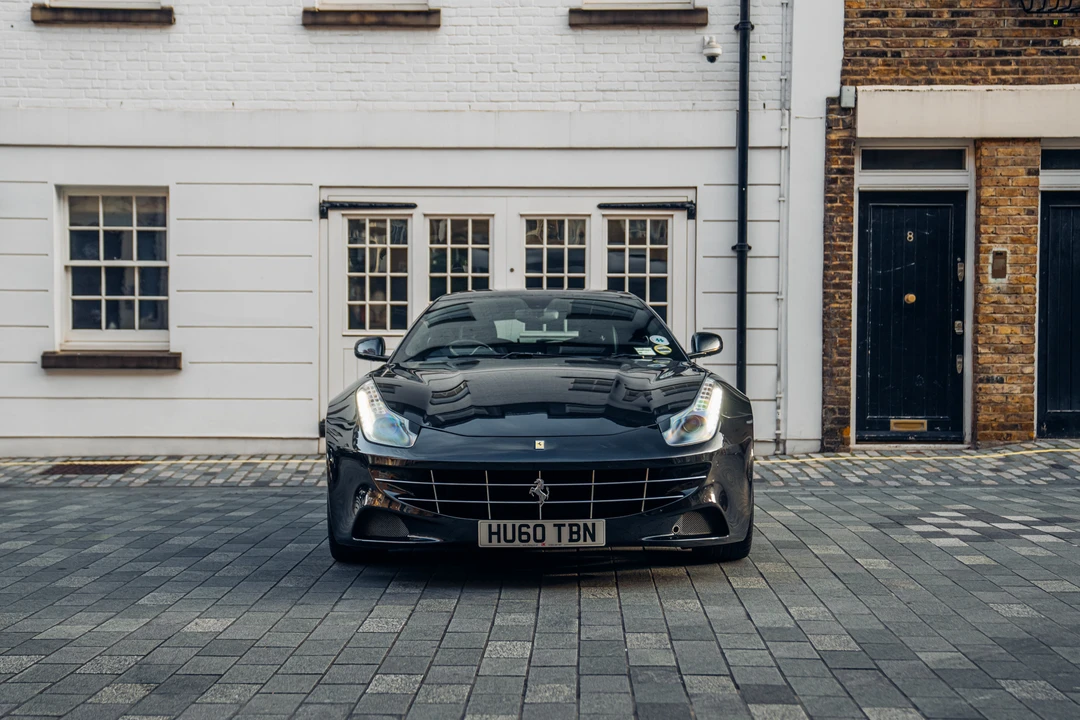 2015 Ferrari FF - Image 3 of 31