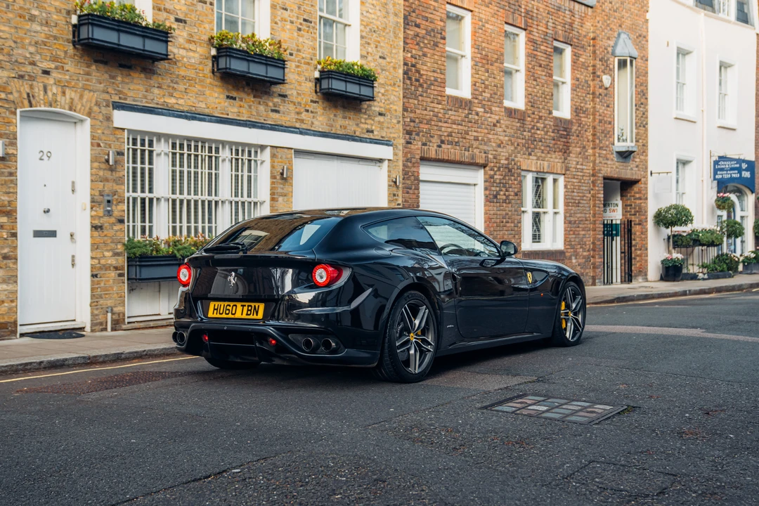 2015 Ferrari FF - Image 6 of 31