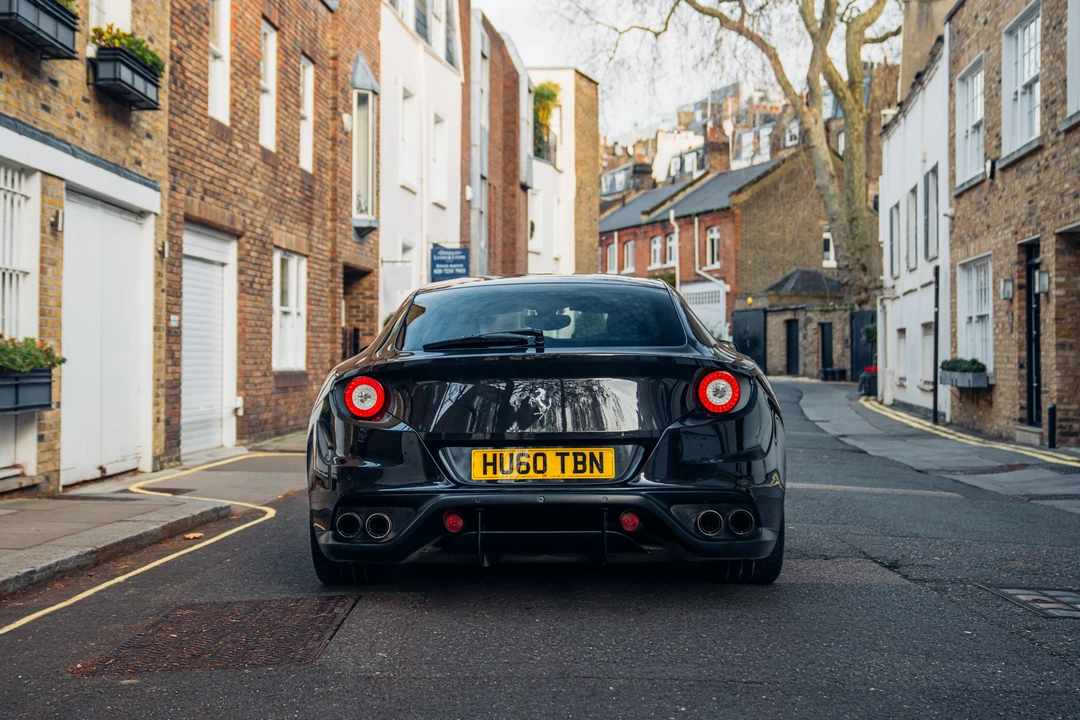 2015 Ferrari FF - Image 7 of 31