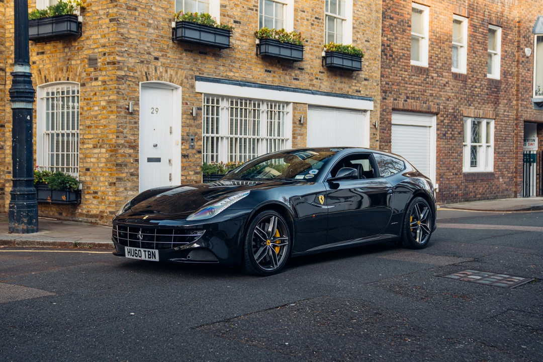 2015 Ferrari FF - Image 15 of 31