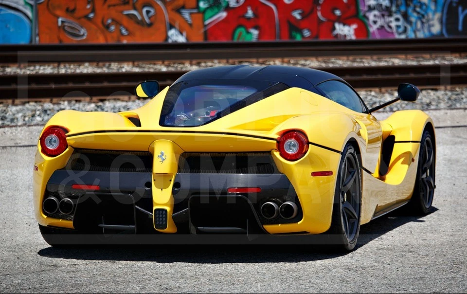 2015 Ferrari LaFerrari - Image 8 of 25