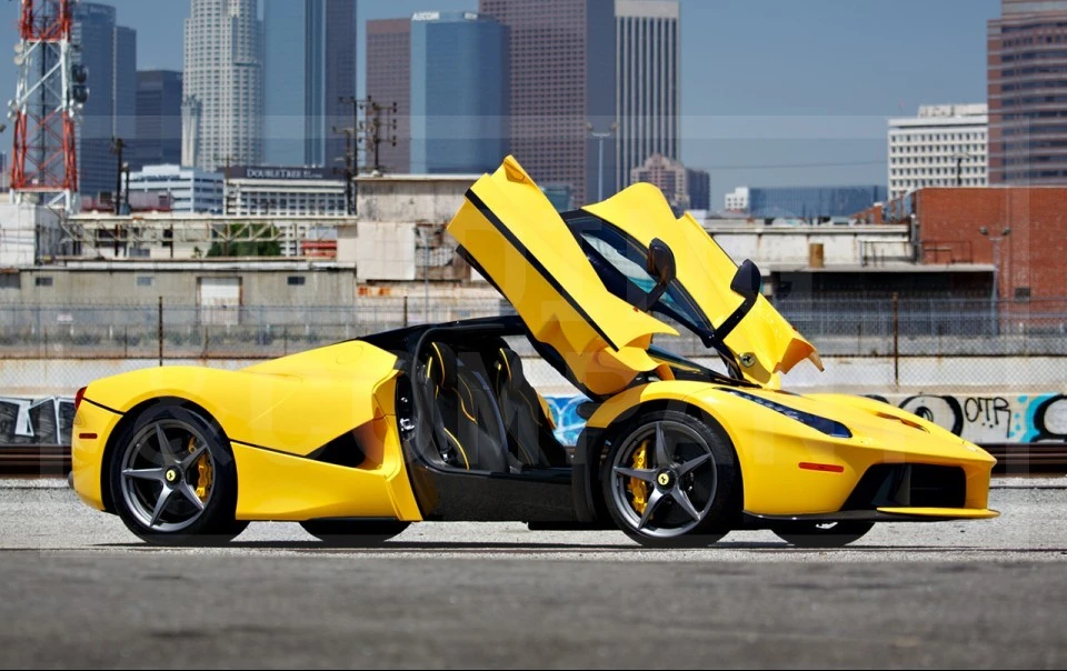 2015 Ferrari LaFerrari - Image 5 of 25