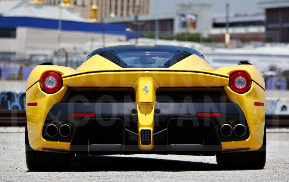 2015 Ferrari LaFerrari - Image 9 of 25