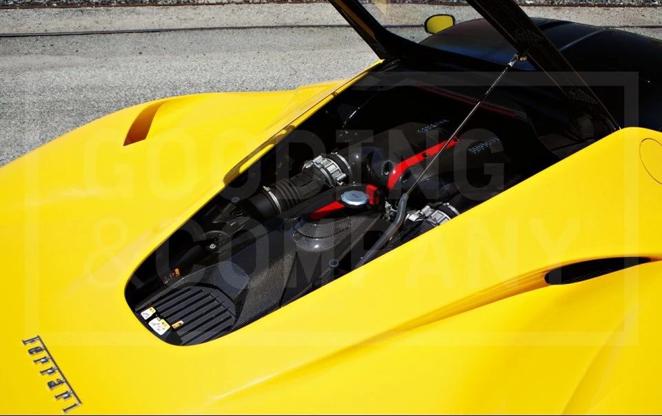 2015 Ferrari LaFerrari - Image 23 of 25
