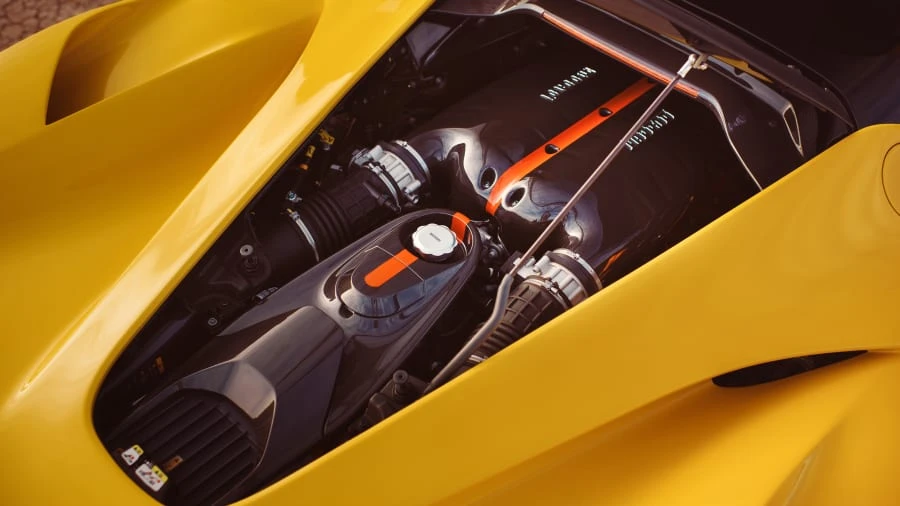 2015 Ferrari LaFerrari - Image 7 of 20