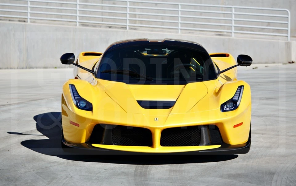 2015 Ferrari LaFerrari - Image 4 of 28