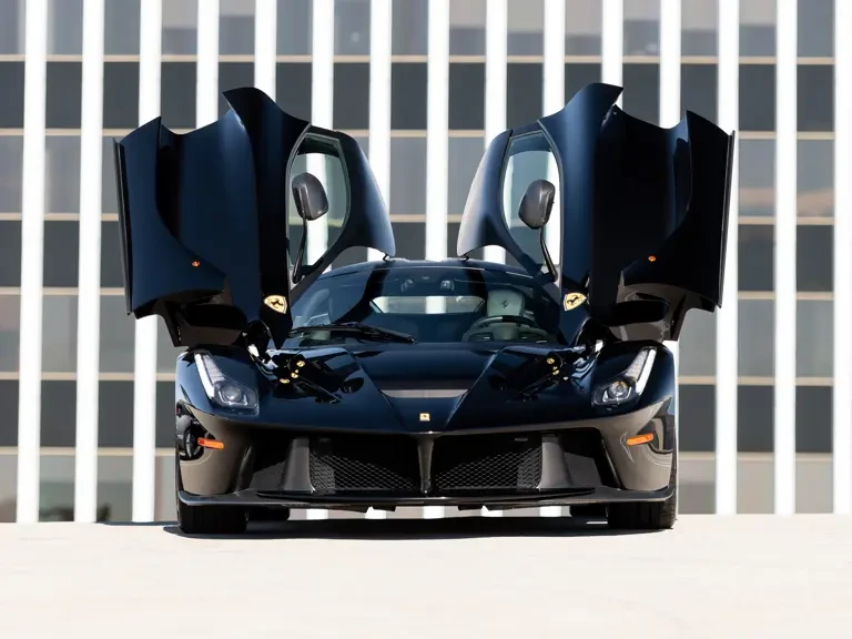 2015 Ferrari LaFerrari - Image 12 of 31