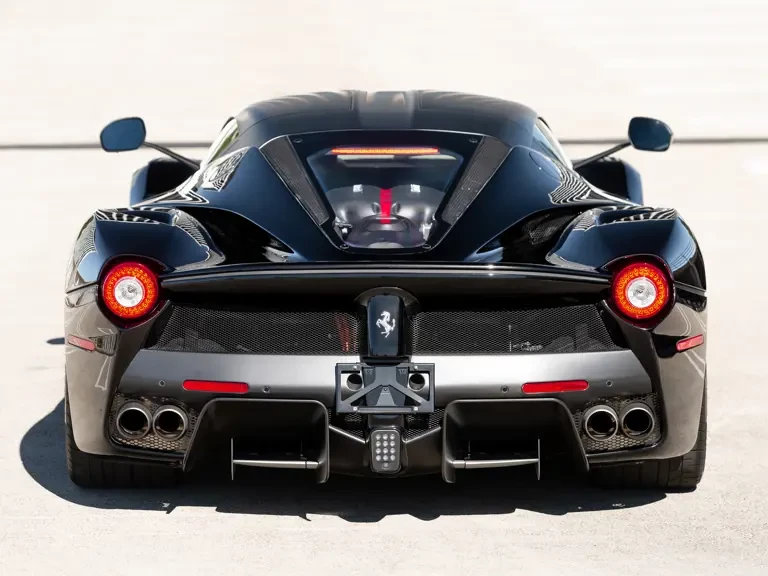 2015 Ferrari LaFerrari - Image 9 of 31