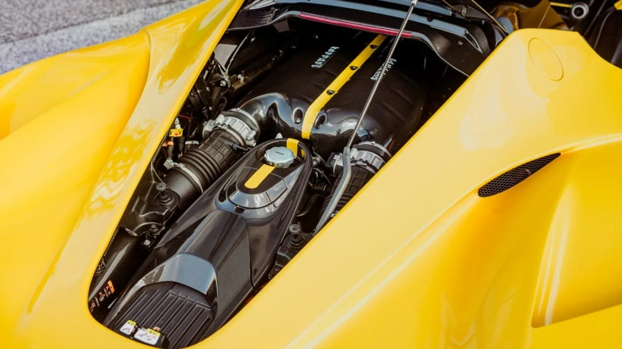 2015 Ferrari LaFerrari - Image 7 of 20