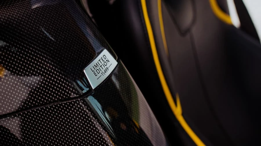 2015 Ferrari LaFerrari - Image 9 of 20