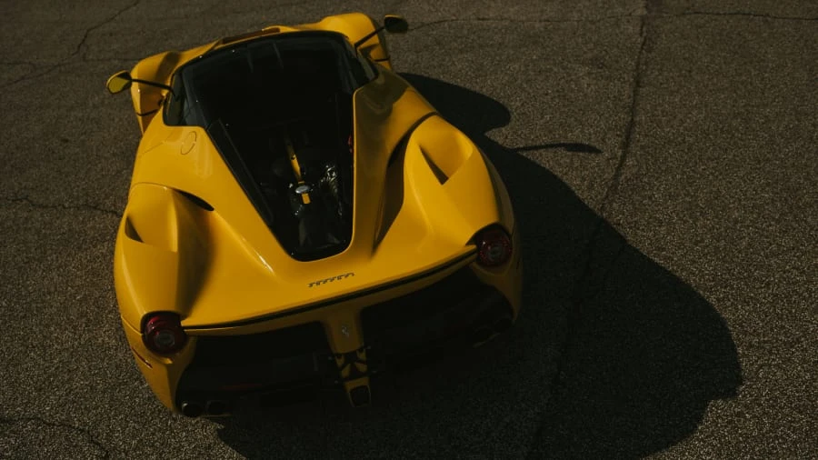 2015 Ferrari LaFerrari - Image 17 of 20