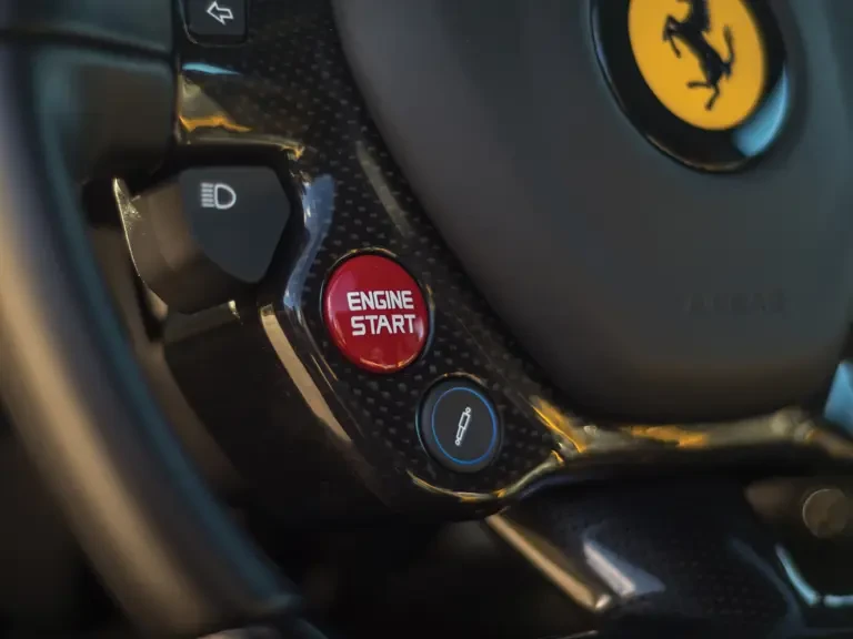 2015 Ferrari LaFerrari - Image 14 of 29