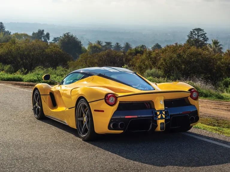 2015 Ferrari LaFerrari - Image 3 of 29