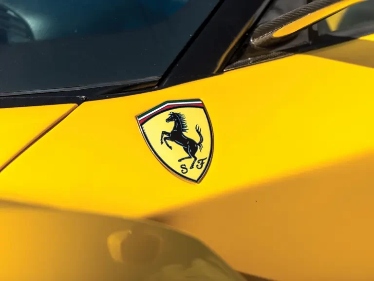 2015 Ferrari LaFerrari - Image 23 of 29