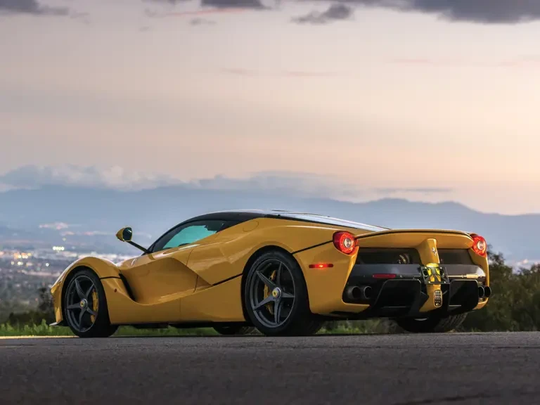 2015 Ferrari LaFerrari - Image 22 of 29