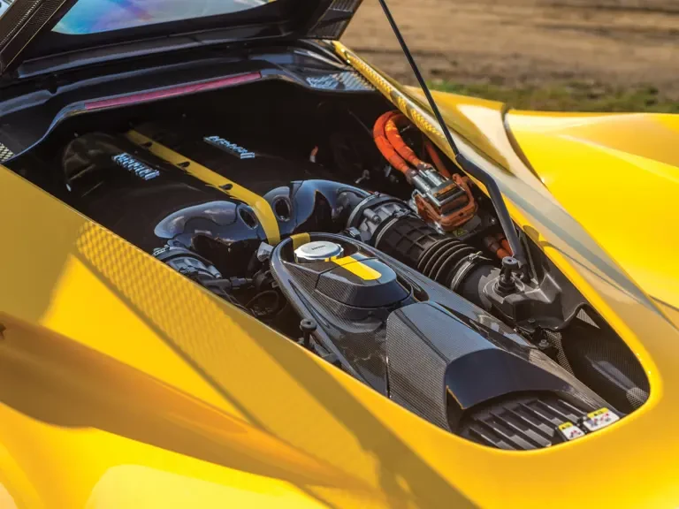 2015 Ferrari LaFerrari - Image 4 of 29