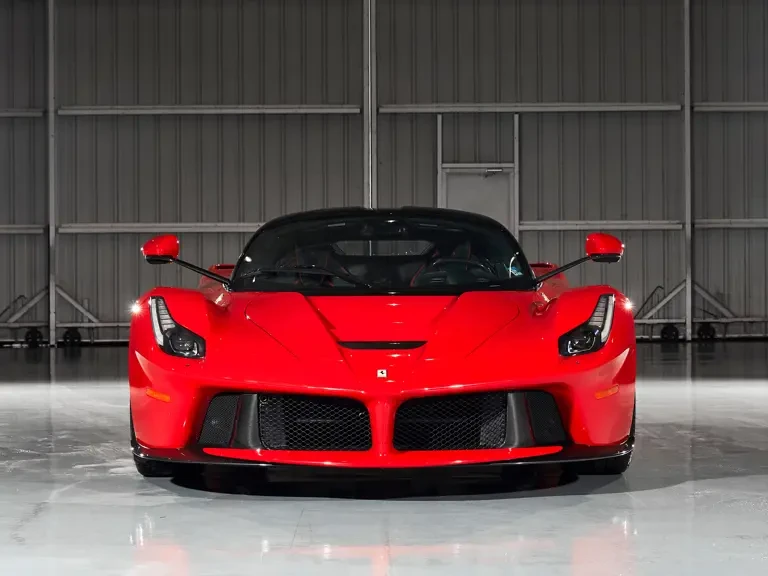 2015 Ferrari LaFerrari - Image 9 of 31