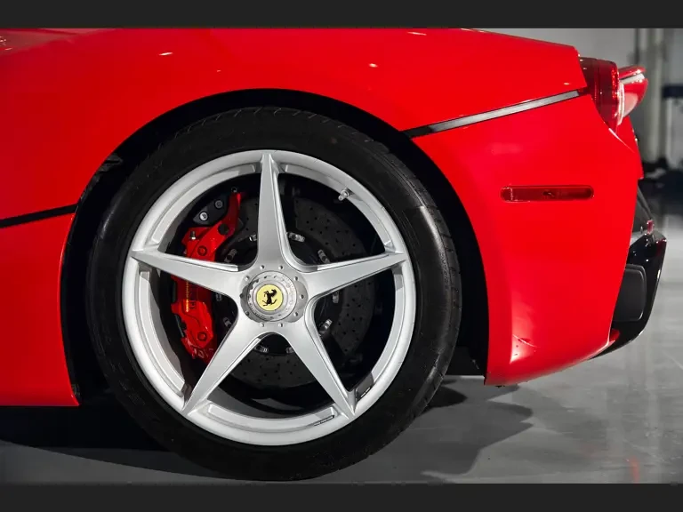 2015 Ferrari LaFerrari - Image 14 of 31