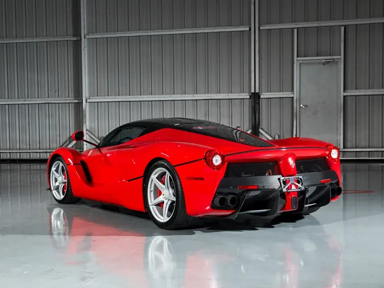 2015 Ferrari LaFerrari - Image 3 of 31