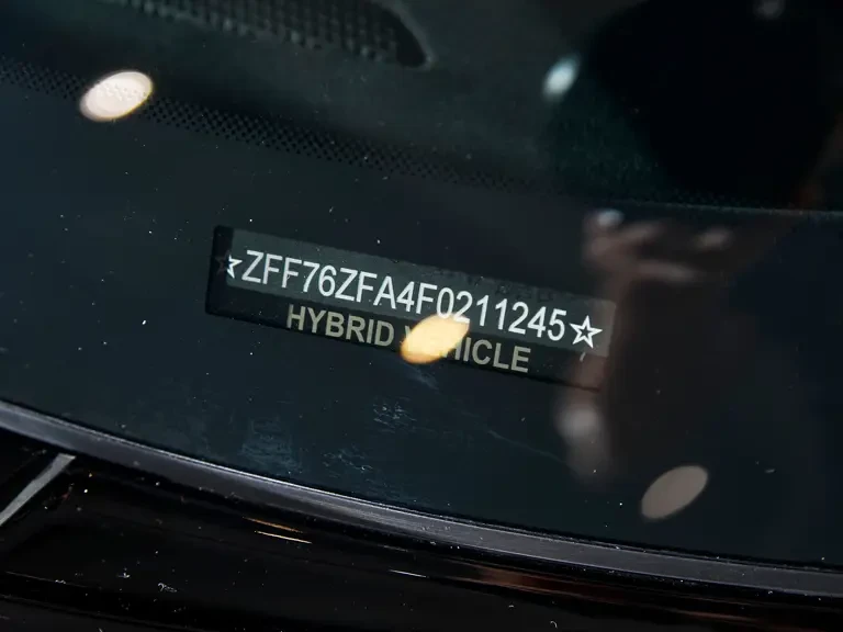 2015 Ferrari LaFerrari - Image 26 of 31