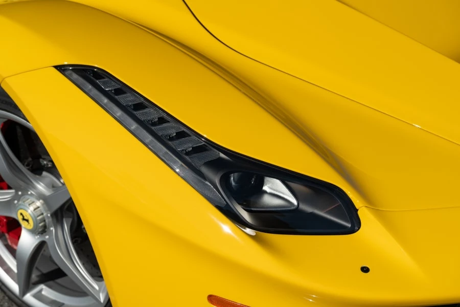 2015 Ferrari LaFerrari - Image 20 of 31