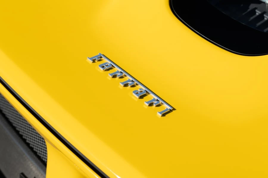 2015 Ferrari LaFerrari - Image 9 of 31