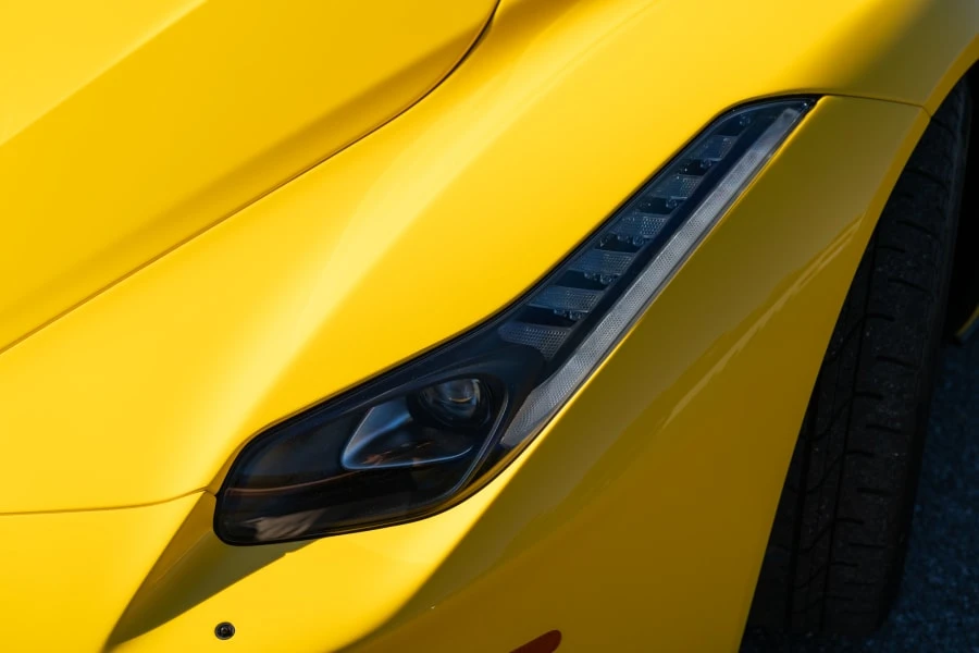 2015 Ferrari LaFerrari - Image 21 of 31