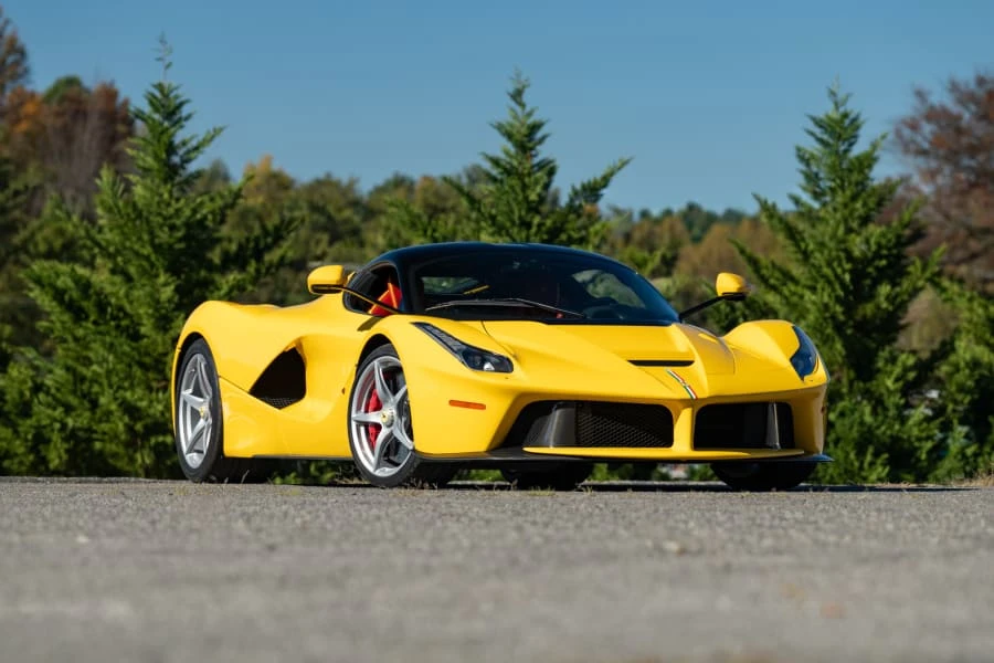 2015 Ferrari LaFerrari - Image 6 of 31