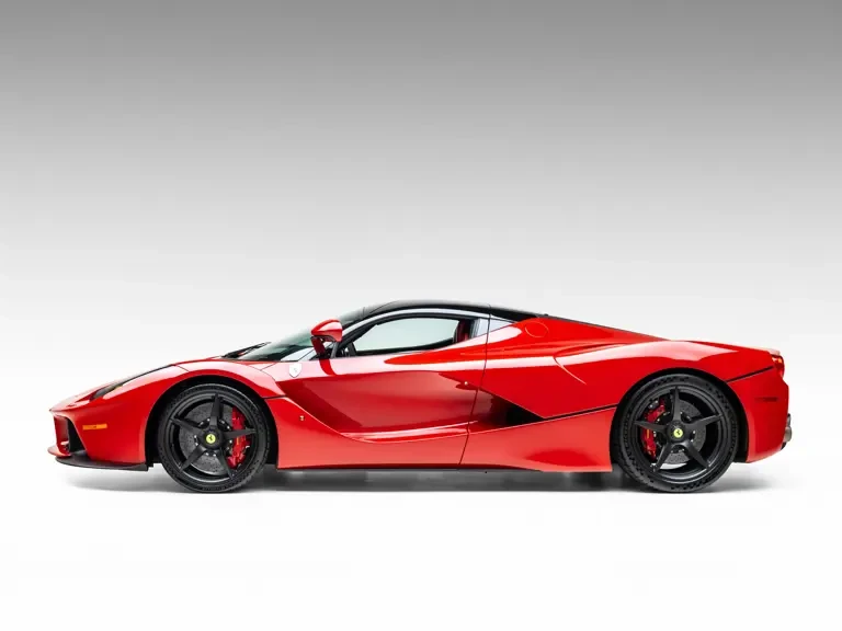 2015 Ferrari LaFerrari - Image 12 of 31