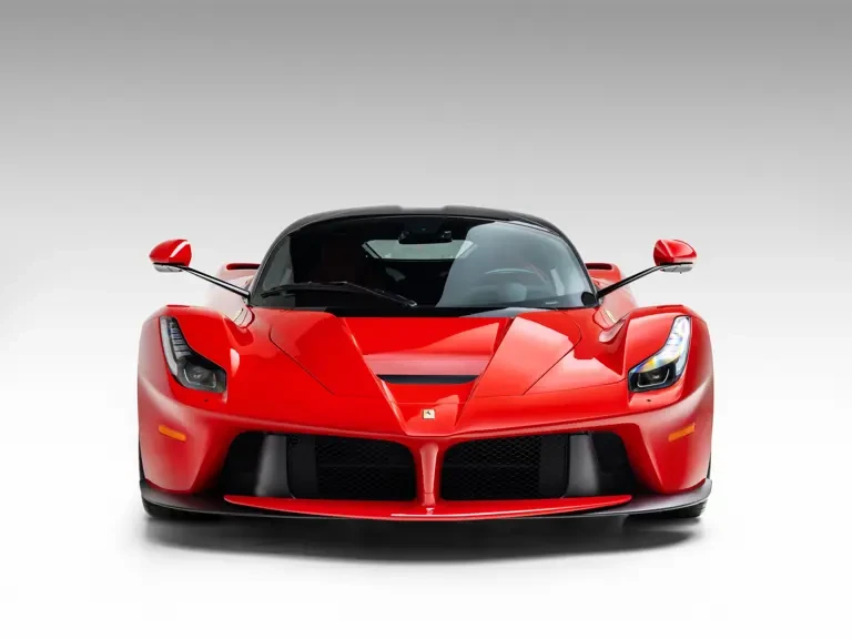 2015 Ferrari LaFerrari - Image 8 of 31
