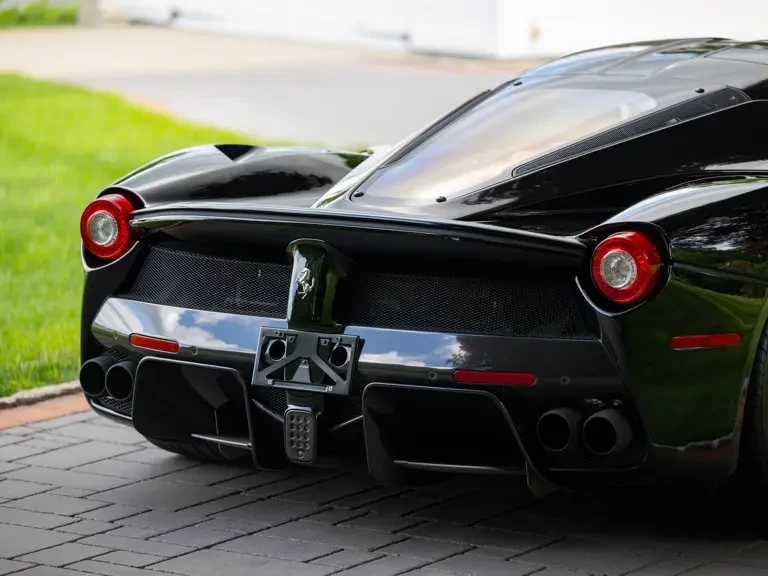 2015 Ferrari LaFerrari - Image 19 of 31