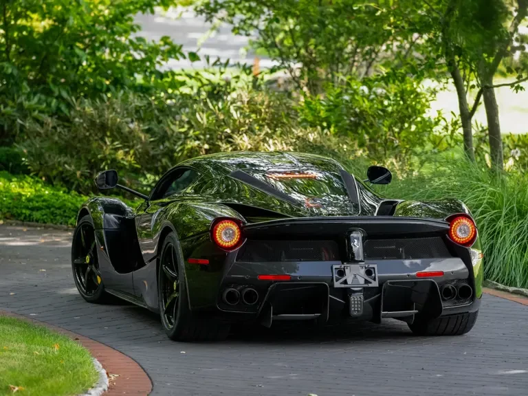 2015 Ferrari LaFerrari - Image 9 of 31