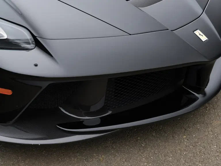 2015 Ferrari LaFerrari - Image 31 of 31
