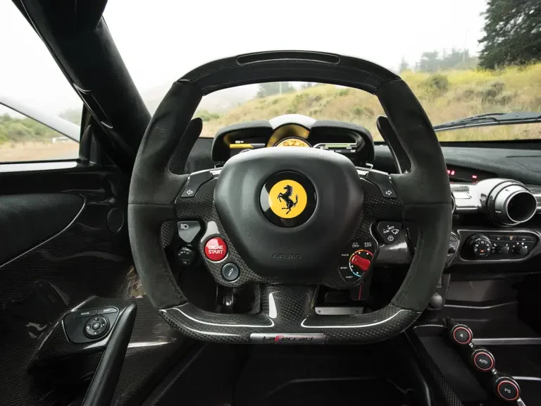 2015 Ferrari LaFerrari - Image 12 of 31