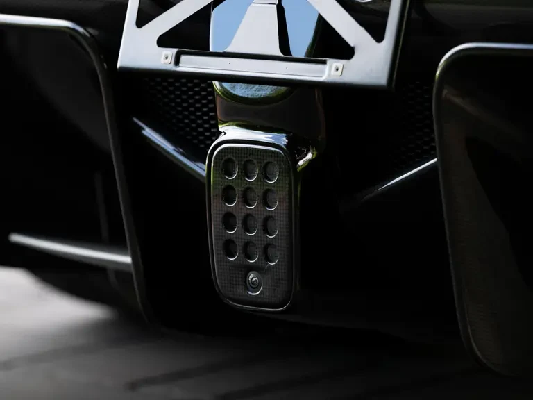 2015 Ferrari LaFerrari - Image 23 of 31