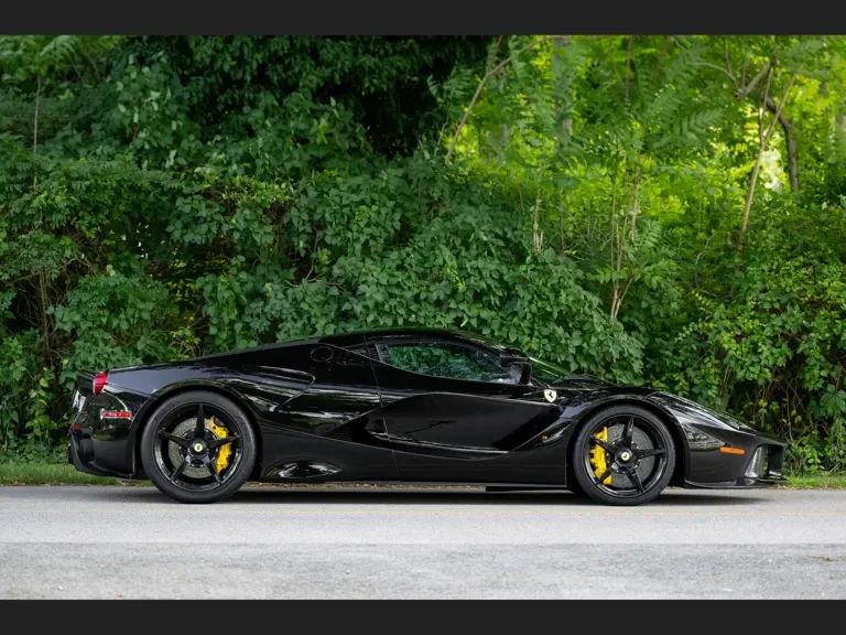 2015 Ferrari LaFerrari - Image 6 of 31