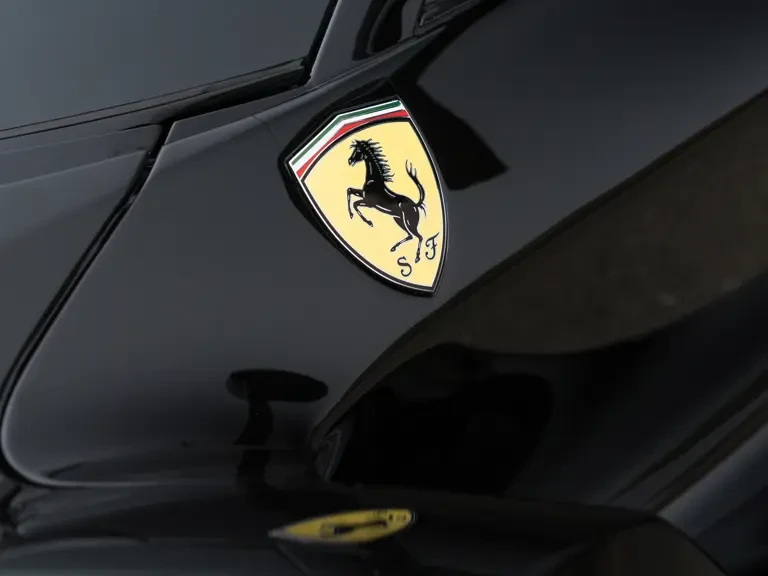 2015 Ferrari LaFerrari - Image 7 of 31