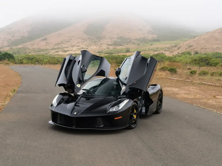 2015 Ferrari LaFerrari - Image 28 of 31